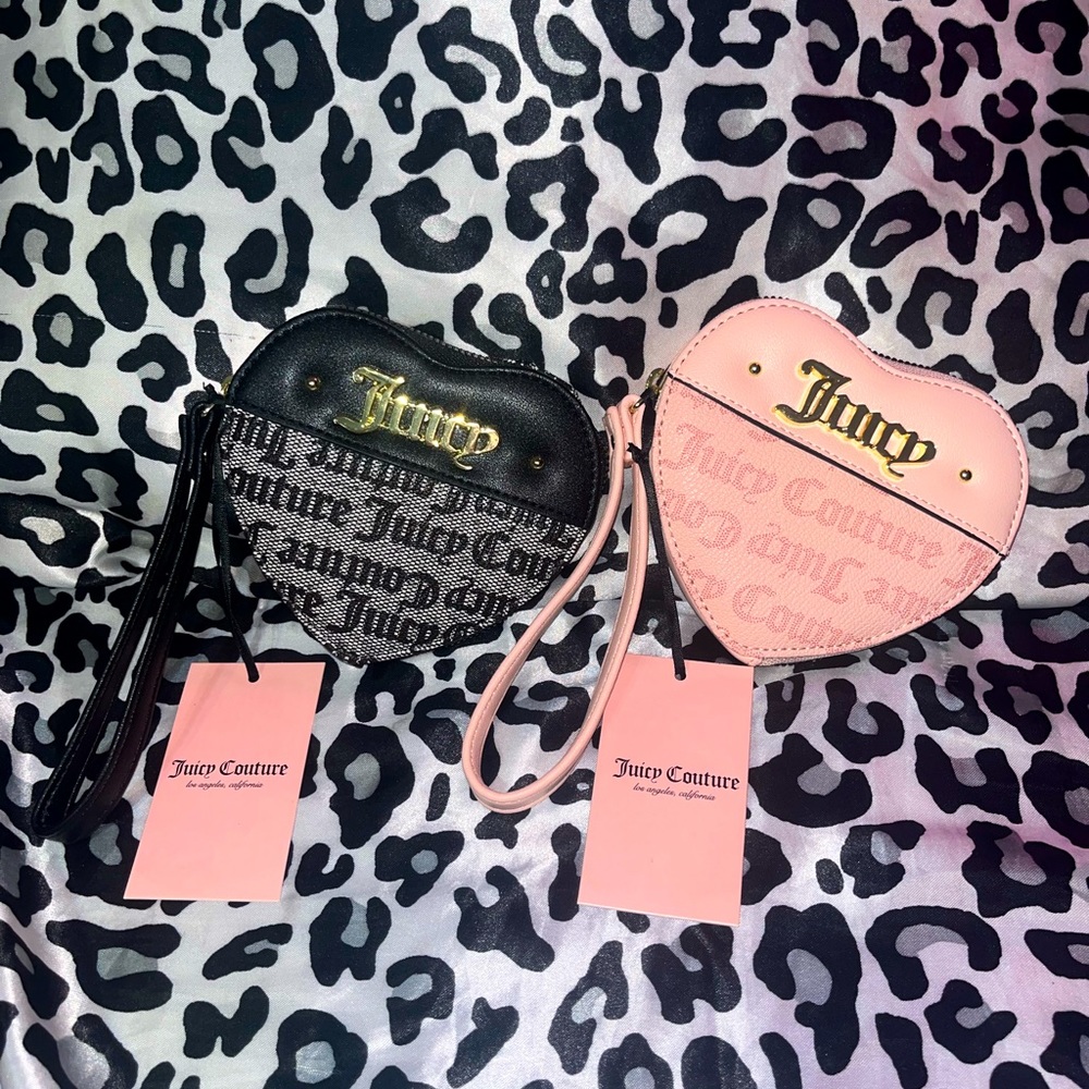 Juicy Couture Cool Collar Heart Zip Around
